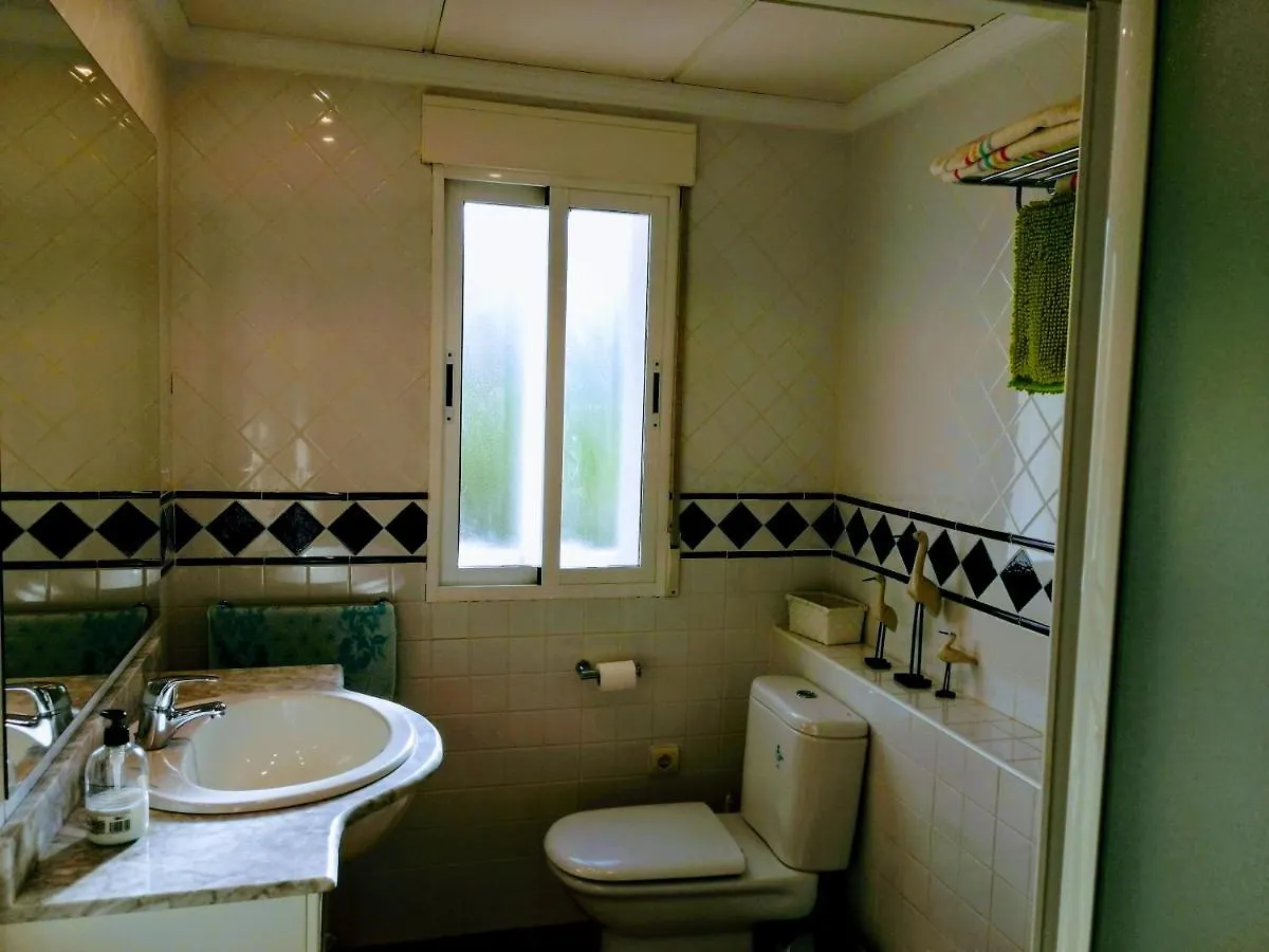 At The Center & Very Close To The Paseo Beach, With Double Garage, Renovated And Fully Equipped Apartment Almuñécar
