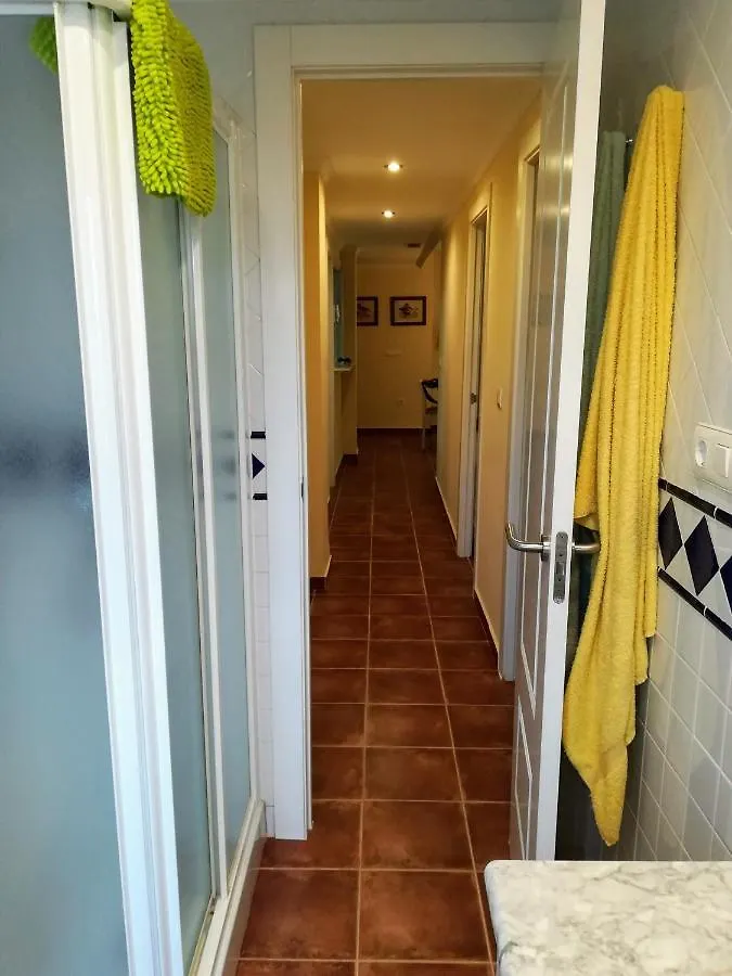 At The Center & Very Close To The Paseo Beach, With Double Garage, Renovated And Fully Equipped Apartment Almuñécar 0*,  İspanya