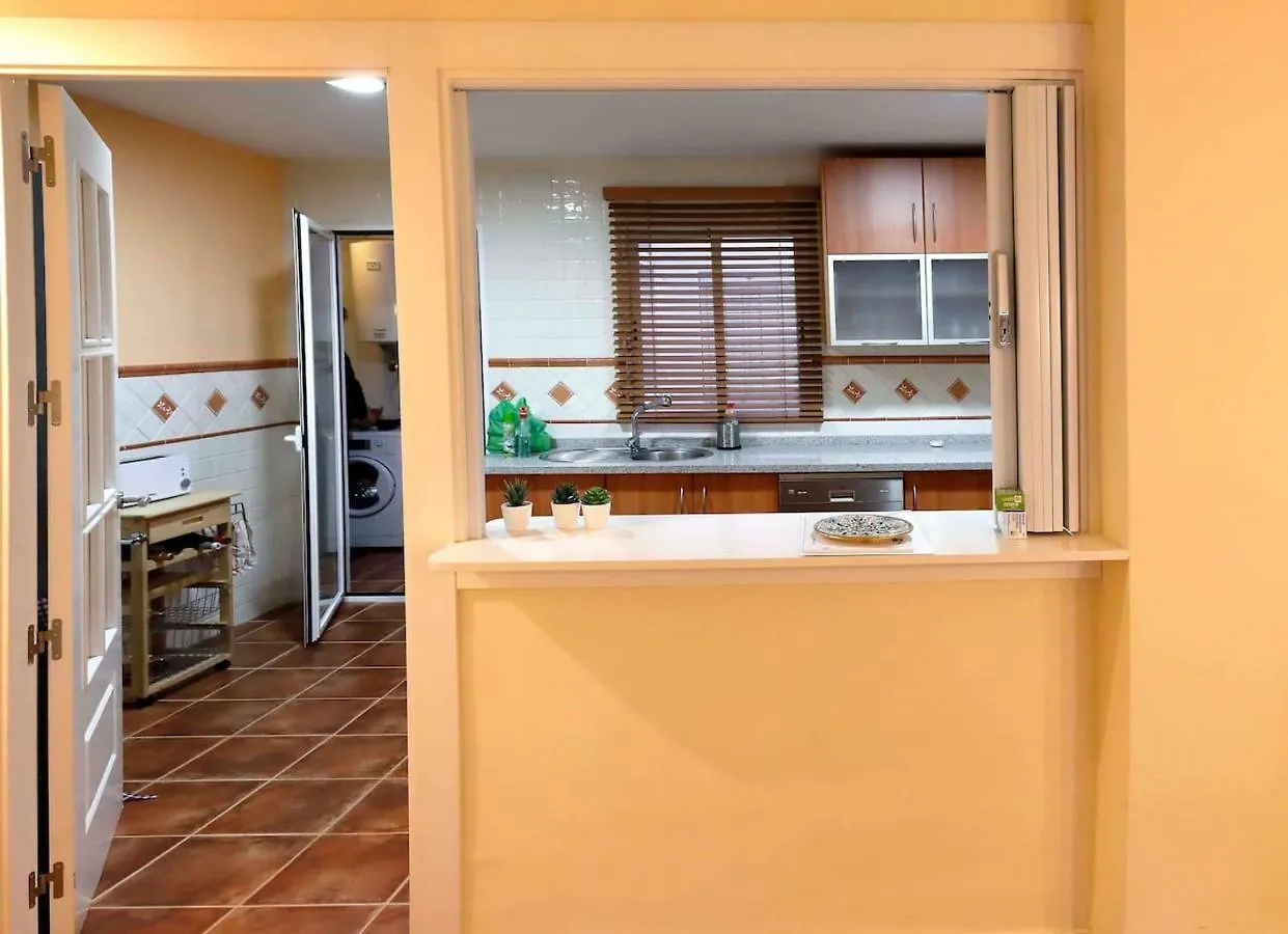 At The Center & Very Close To The Paseo Beach, With Double Garage, Renovated And Fully Equipped Apartment Almuñécar