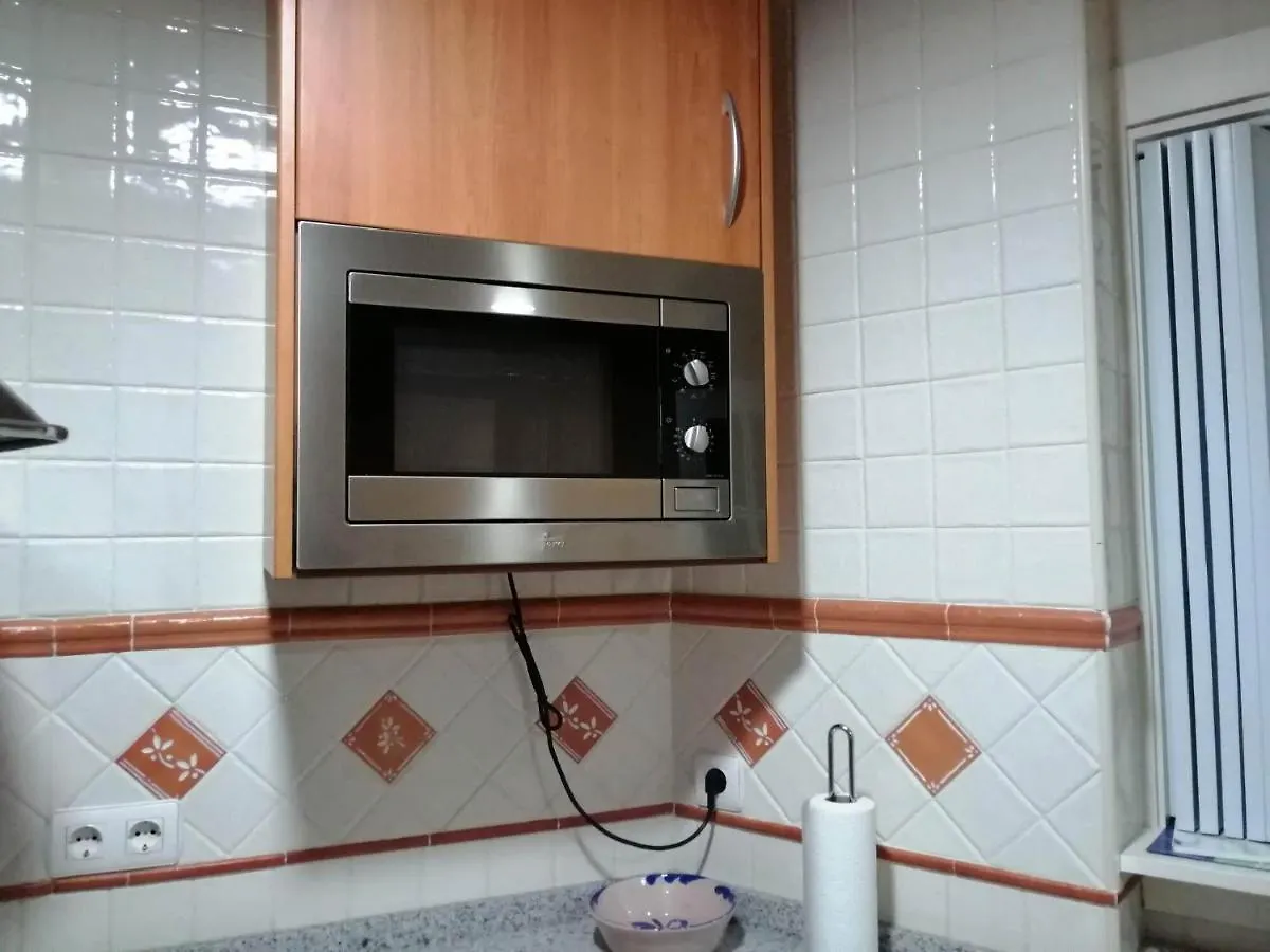 At The Center & Very Close To The Paseo Beach, With Double Garage, Renovated And Fully Equipped Apartment Almuñécar 0*,