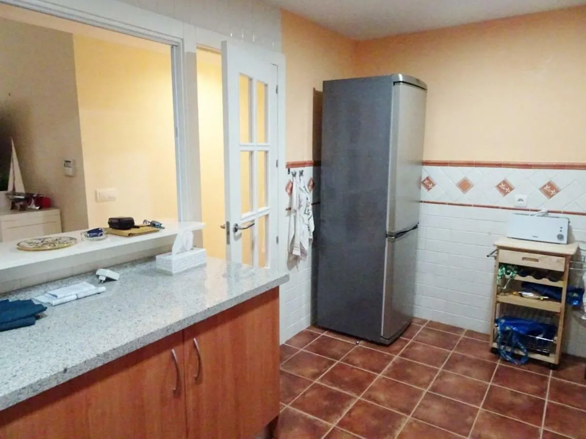 Center Paseo Beach Apartment: Renovated with Double Garage Almunecar